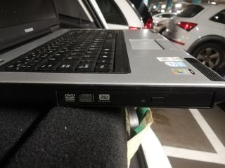 Portátil Toshiba Satellite L40-150