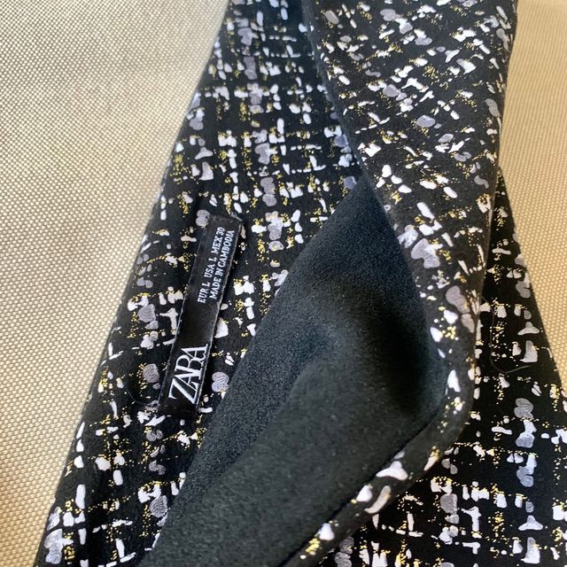 Pichi Zara M 38 negro dorado