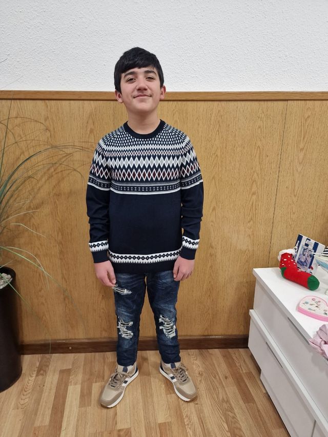 Jersey hombre en diferentes tallas cierre tienda