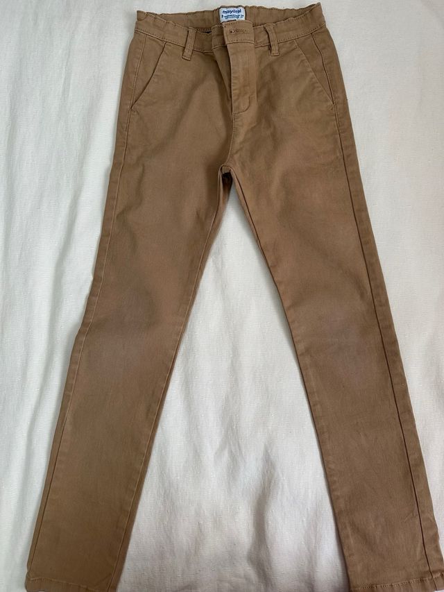 Pantalón chino Mayoral talla 9 años