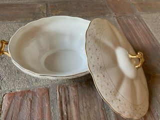 SOPERA ANTIGUA, tengo varias