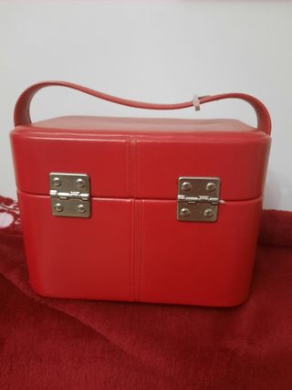 beauty case in pelle

