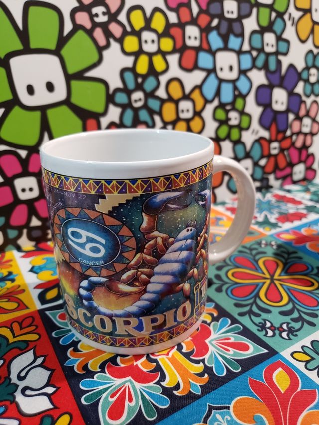 Tazze mug leone e scorpione