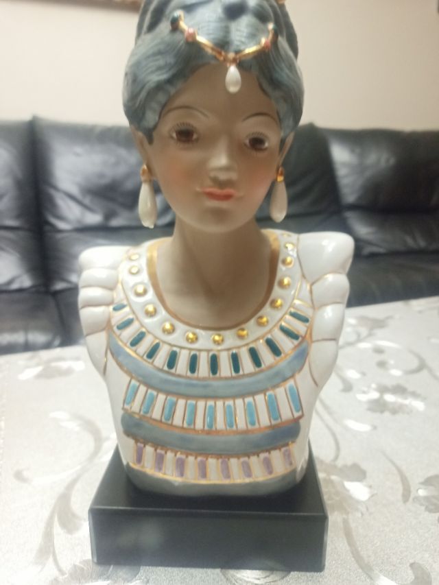 Busto decorativo 