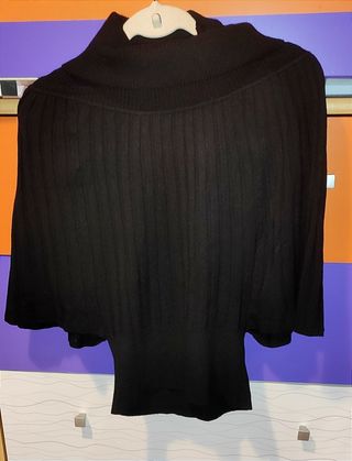 Jersey canalé negro manga murciélago 