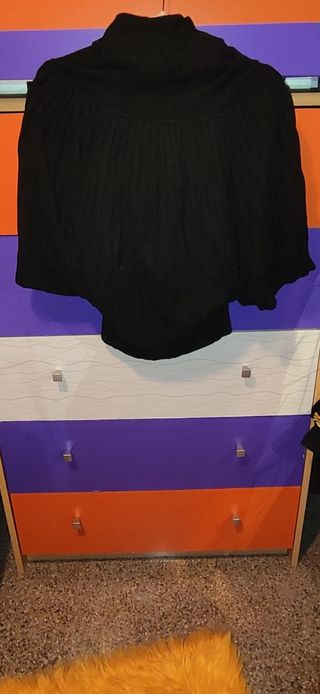 Jersey canalé negro manga murciélago 