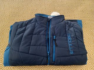 Chaqueta  ( anorak) nebulus