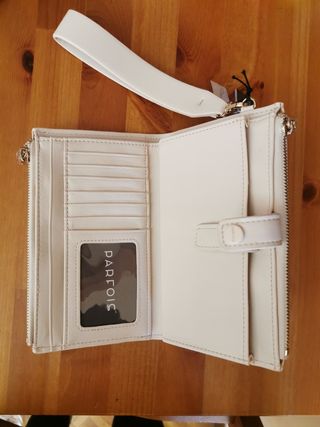  Cartera de mano nueva Parfois con etiqueta 