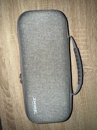playstation portable + funda y protectectores 