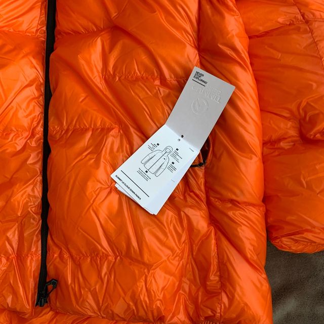 Abrigo The Nort Face Summit Series L6 