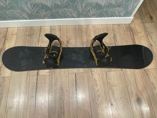 Tabla Snowboard BURTON + fijaciones