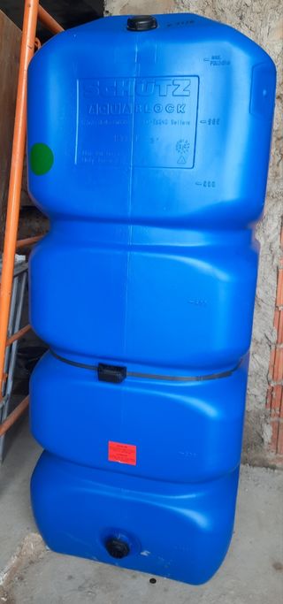 Depósito agua bloc 1.000 litros. agua potable