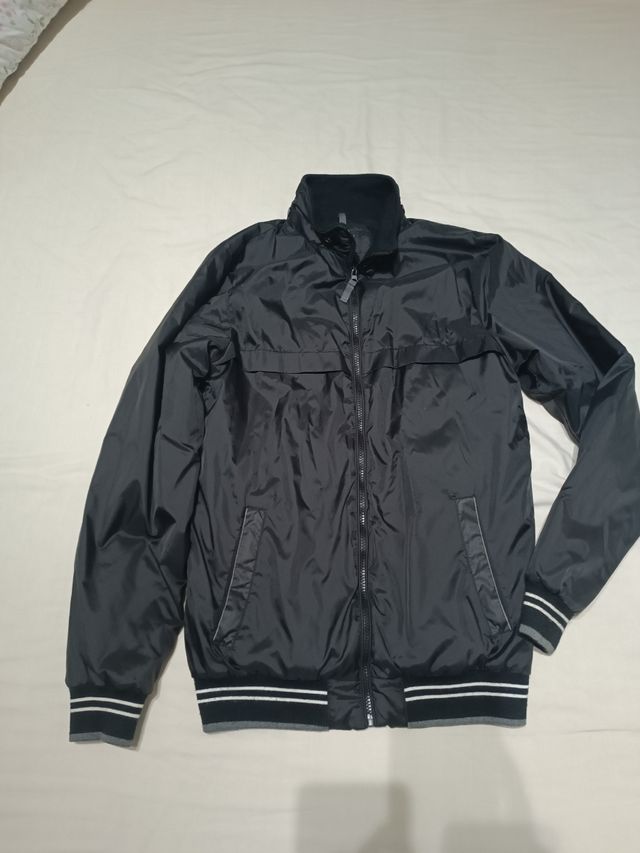 Chaqueta tipo bomber