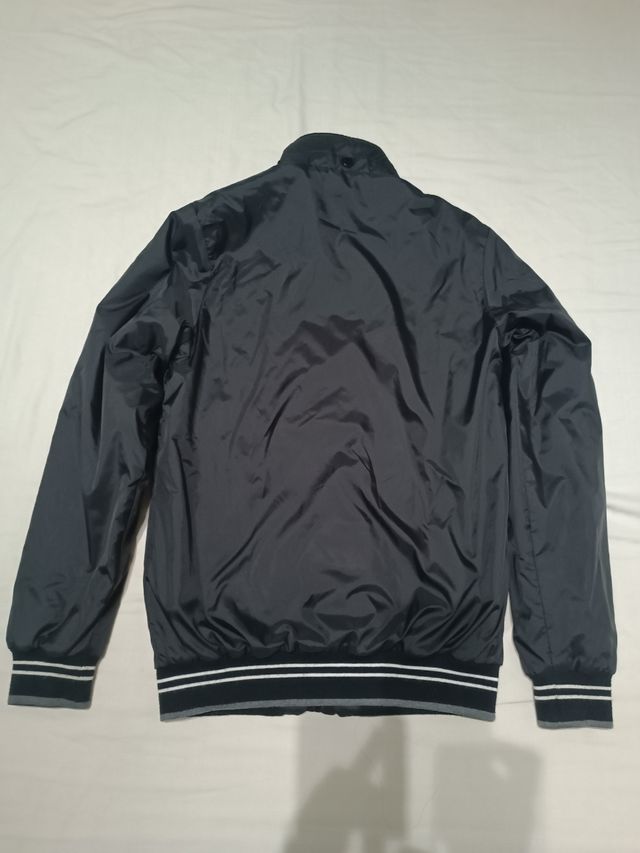 Chaqueta tipo bomber
