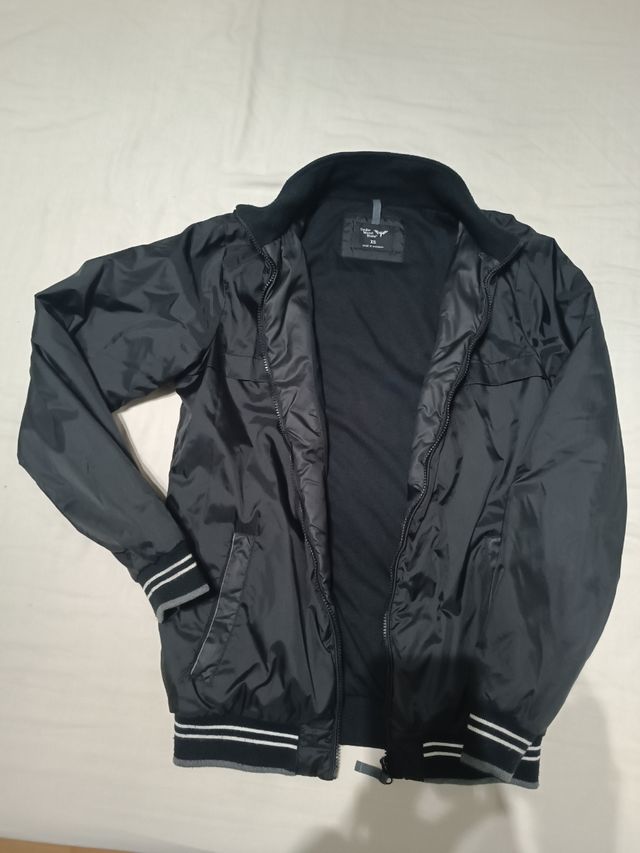 Chaqueta tipo bomber