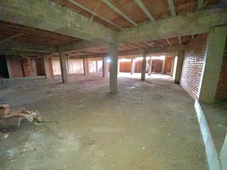 SE ALQUILA LOCAL COMERCIAL EN PLENO CENTRO DE DAIMIEL