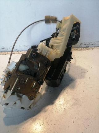 Cerradura puerta delantera derecha Ford Mo h_82128