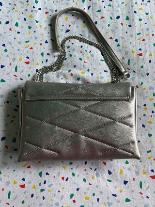 bolso plateado