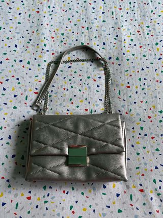 bolso plateado