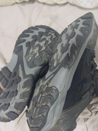 Botas de montaña COMO NUEVAS
