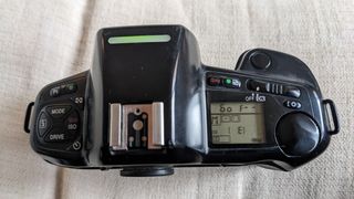 Cámara de fotos NIKON F90x (analógica)