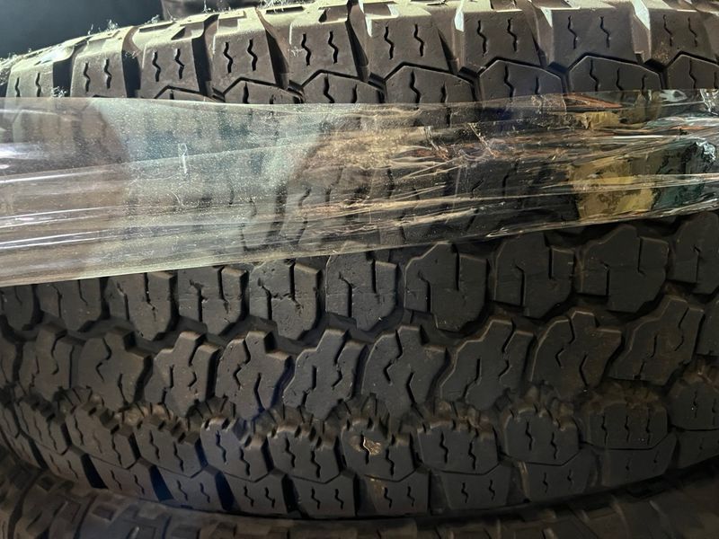 Llantas Jeep Wrangler 2016 - foto 1