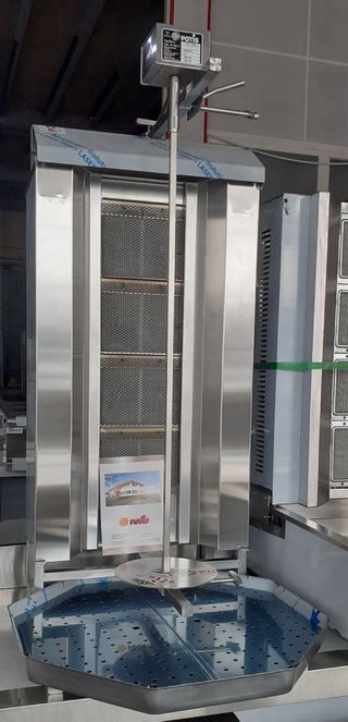 Asadores de kebab potis