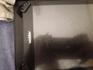 Tablet para piezas, funciona solo con el cable