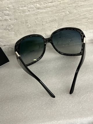 GAFAS SOL CHANEL MONTURA NEGRA
