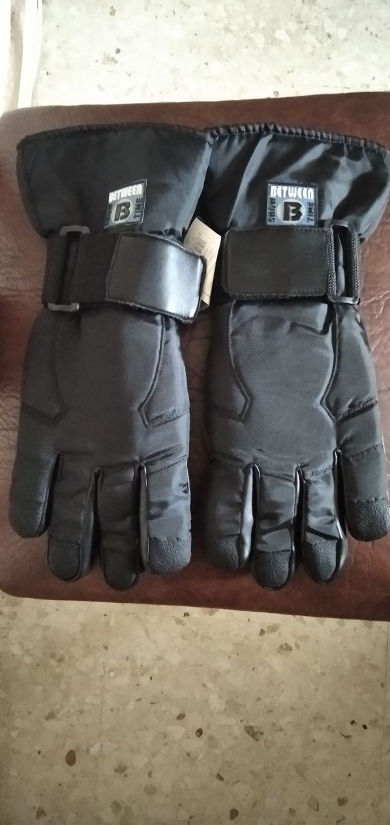 Guantes hombre de invierno.