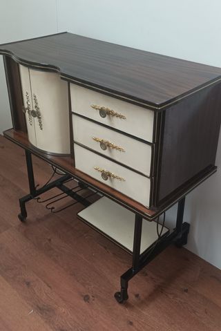 MUEBLE AUXILIAR CAMARERA o TELEVISIÓN ANTIGUO