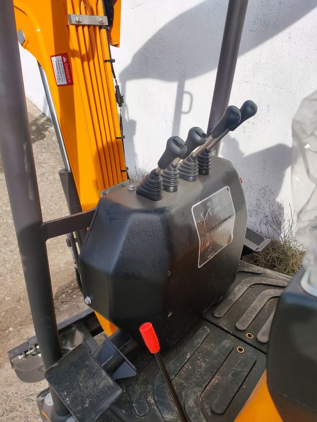 Mini-Escavadeira Kubota GR 1200