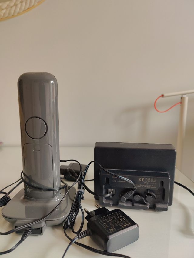 Teléfono inalámbrico Gigaset CL390 gris