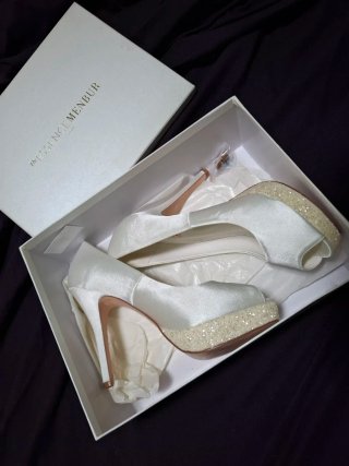 Zapatos de novia MENBUR