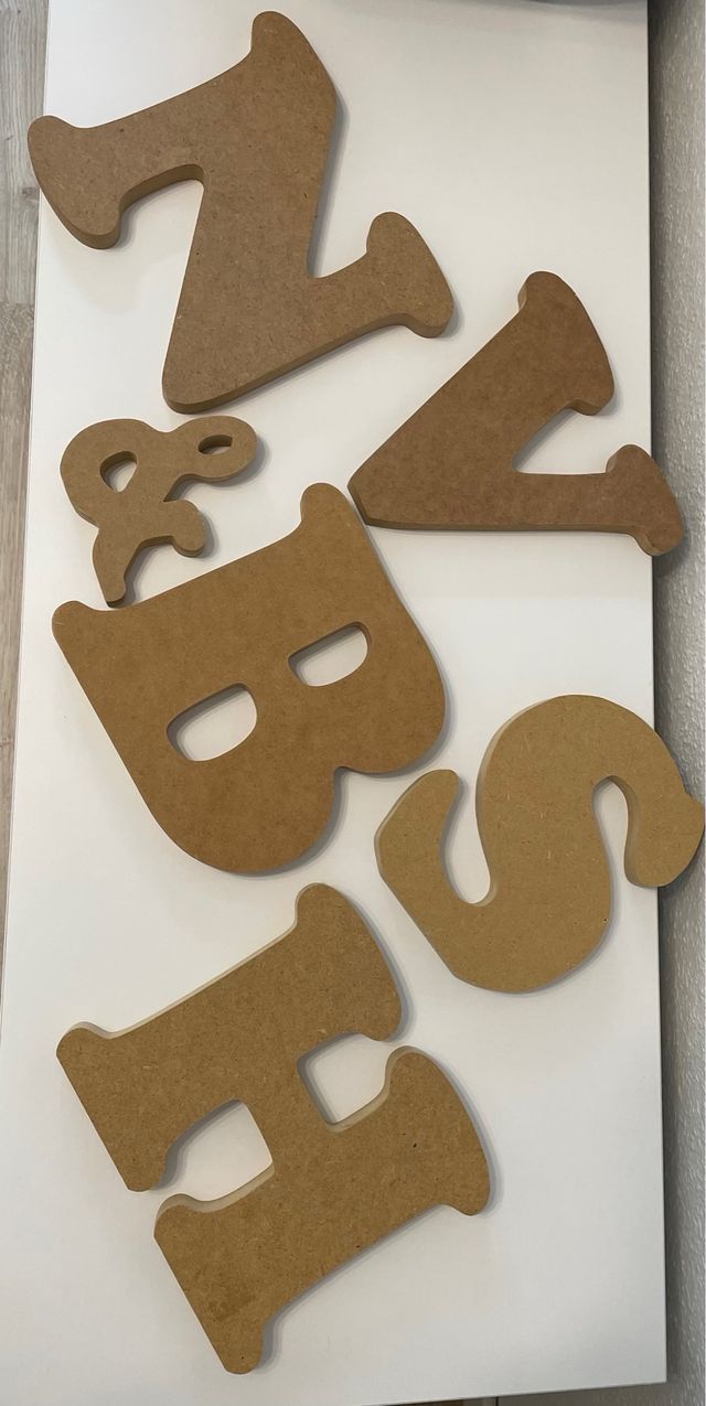 Letras de madera aglomerado 20cm