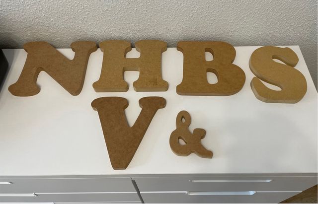 Letras de madera aglomerado 20cm