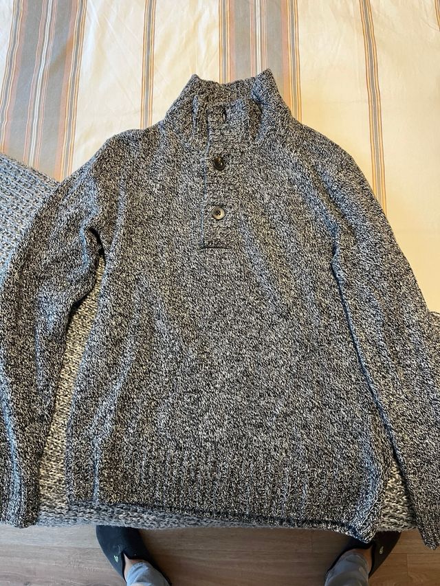 se vende jersey gris