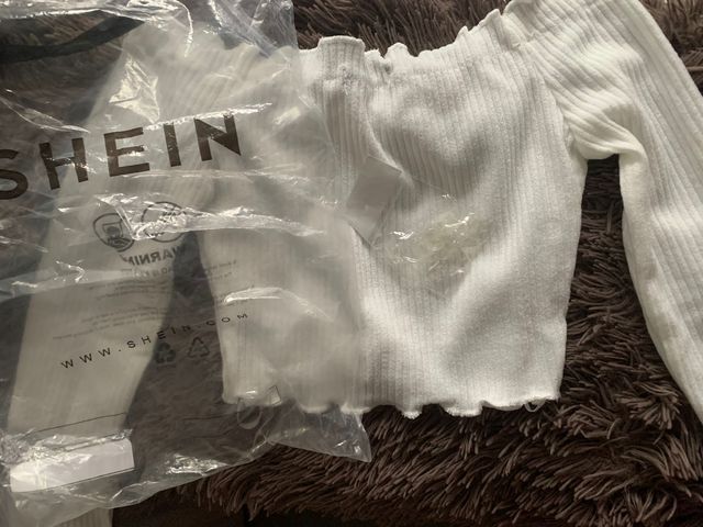 Top camiseta manga larga blanco shein