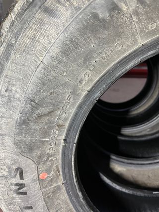 5 Neumaticos 225/75 R16 102H