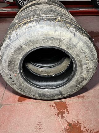 5 Neumaticos 225/75 R16 102H
