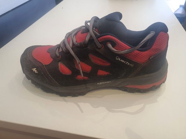 Botas montaña, talla 38