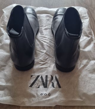 Botín chelsea Zara