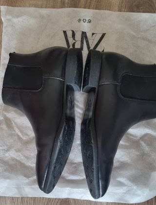 Botín chelsea Zara