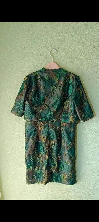 Traje vestido verde 