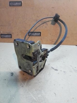 Cerradura puerta delantera derecha Renault h_10723