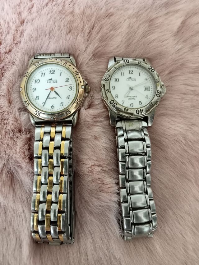 2 Relojes Lotus 