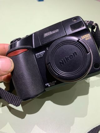 nikon