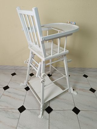 Trona para bebe - silla bebé - trono - escritorio