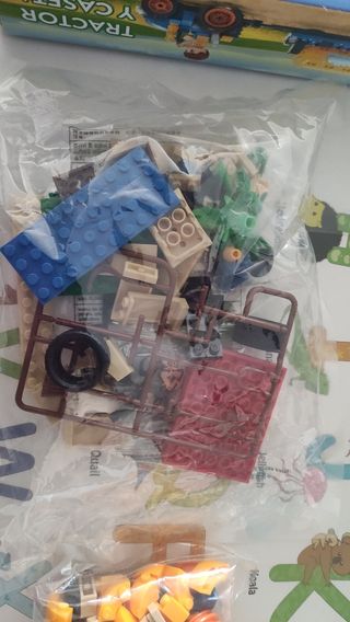 Juego Tractor y Caseta de Construccion
