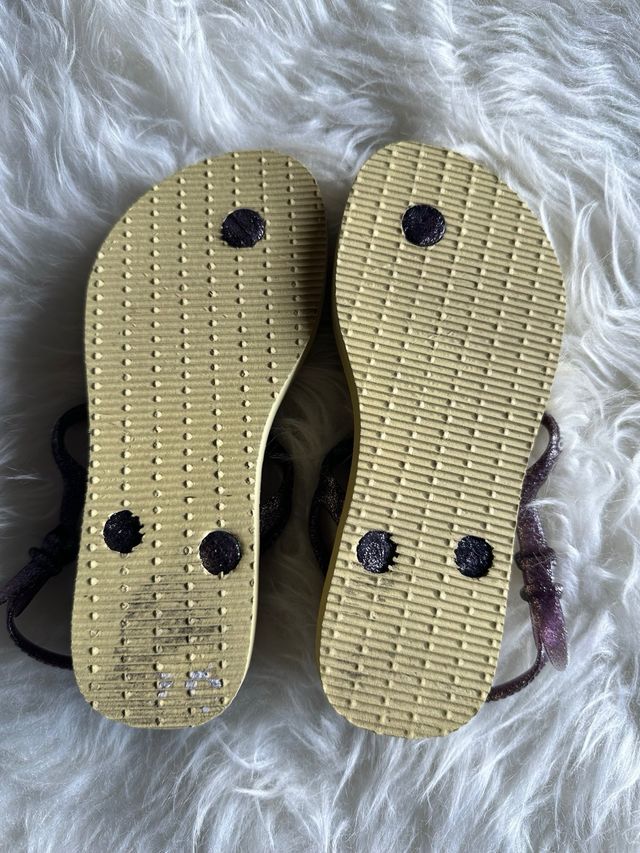 Chanclas / Havaianas niña